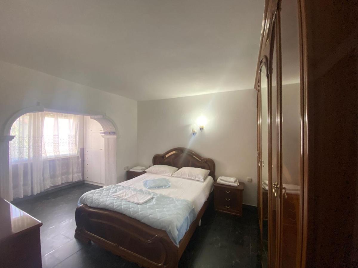 Pina'S House Apartment Vlore Exterior photo