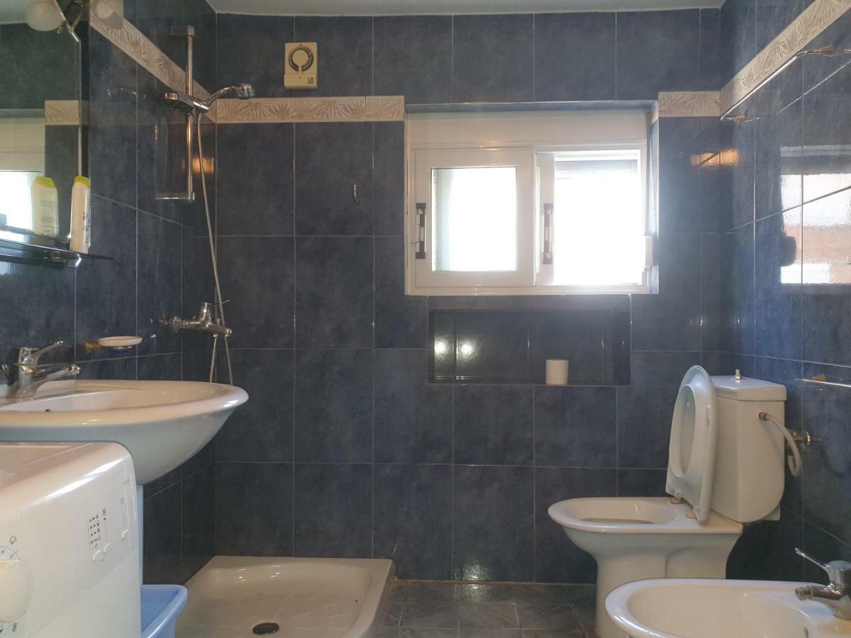 Pina'S House Apartment Vlore Exterior photo